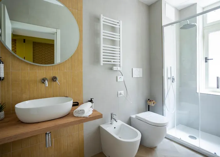 Trastevere 4* Rome